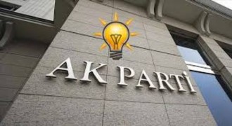 AK Parti, Türkiye Yüzyılı Vizyonunu Sahaya Taşıyor