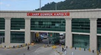 Sarp Sınır Kapısı’nda Bayram Yoğunluğu: 185 Bin Yolcu Geçiş Yaptı
